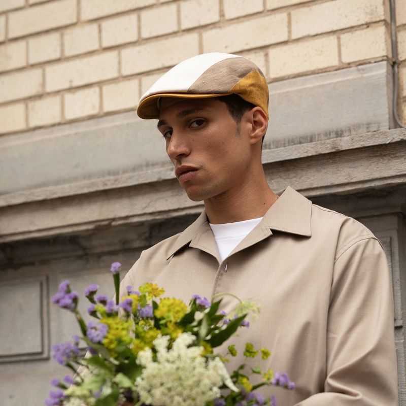 SIMON Driekleurige platte pet. | Herman Belgium